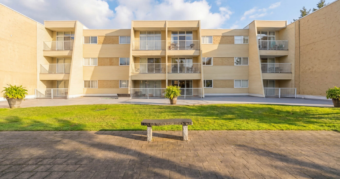 Kellycourt 108 5544 16th Ave30