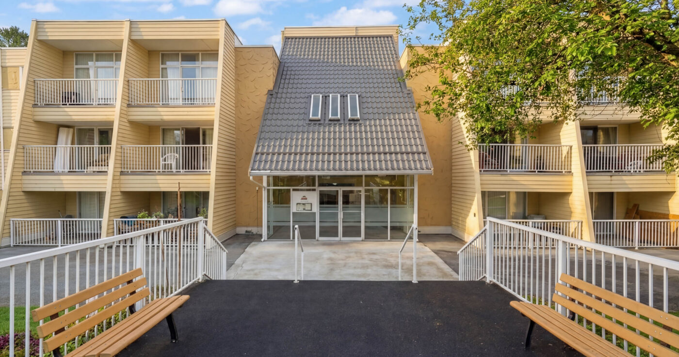 Kerrycourt 205 5545 15b Ave